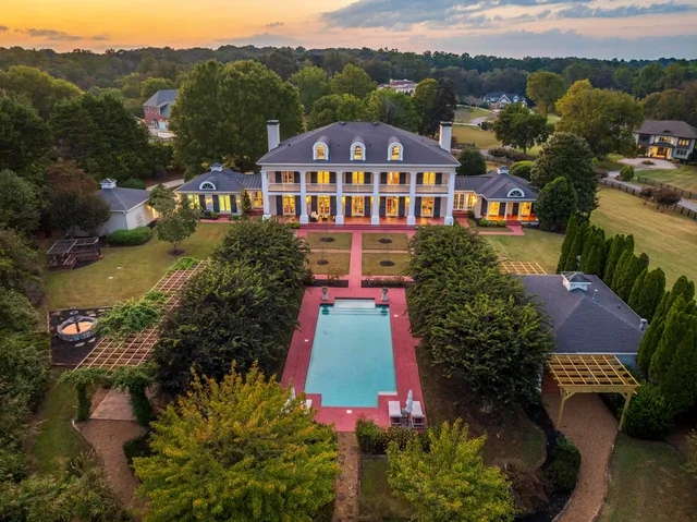 $3,725,000 | 7900 Thunder Farms Trail, Ooltewah, TN 37363