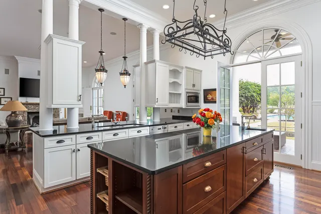 $3,725,000 | 7900 Thunder Farms Trail, Ooltewah, TN 37363