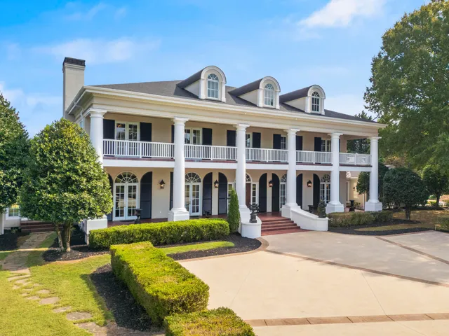 $3,725,000 | 7900 Thunder Farms Trail, Ooltewah, TN 37363