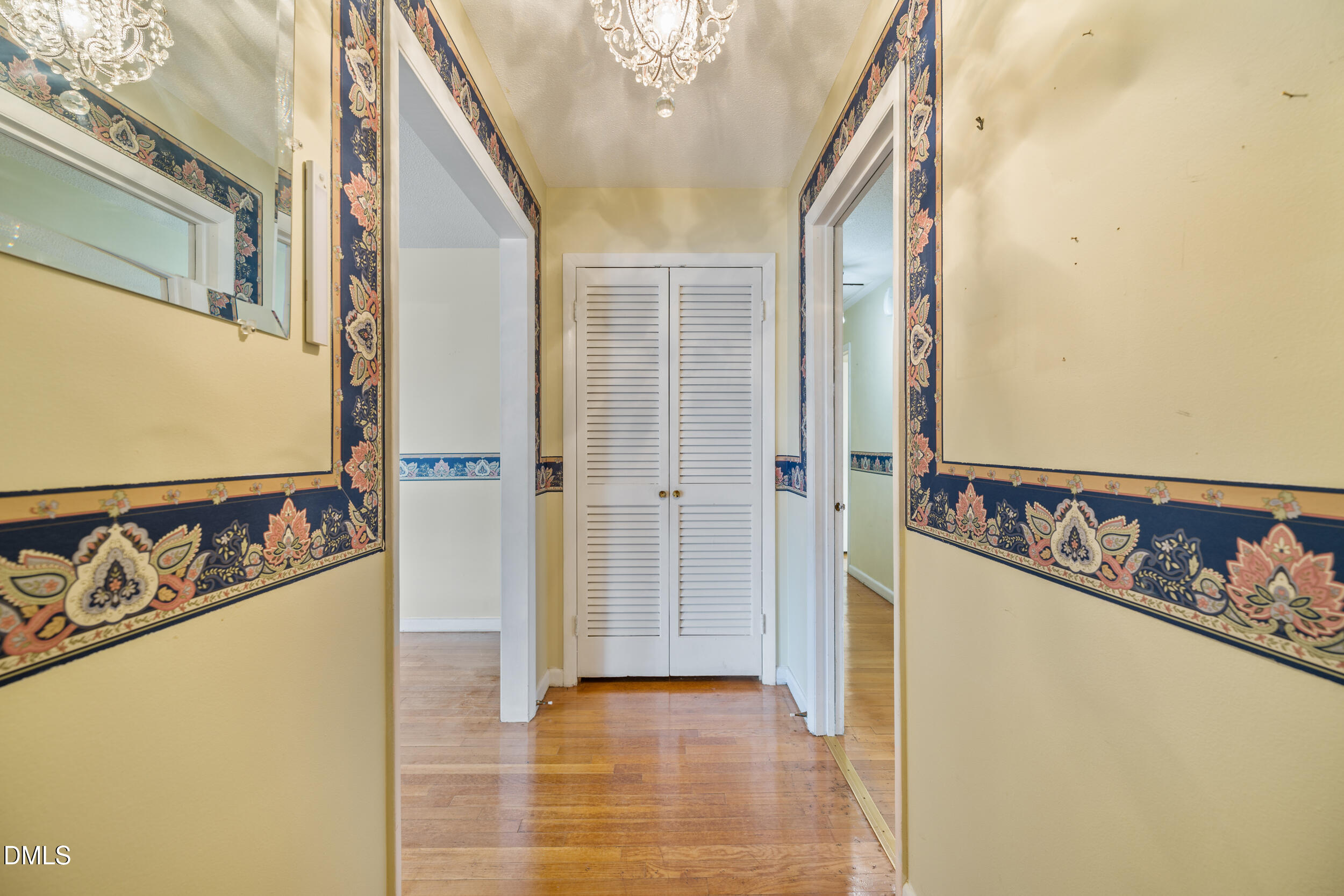 607 Bedford Road Fayetteville, NC 28303 - Photo 9 of 35 5 -607 bedford pl, interior