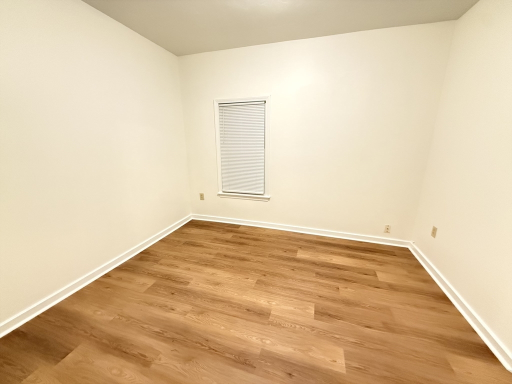 6 South Ward Street, Unit 1 Worcester, MA 01610 - Photo 7 of 8