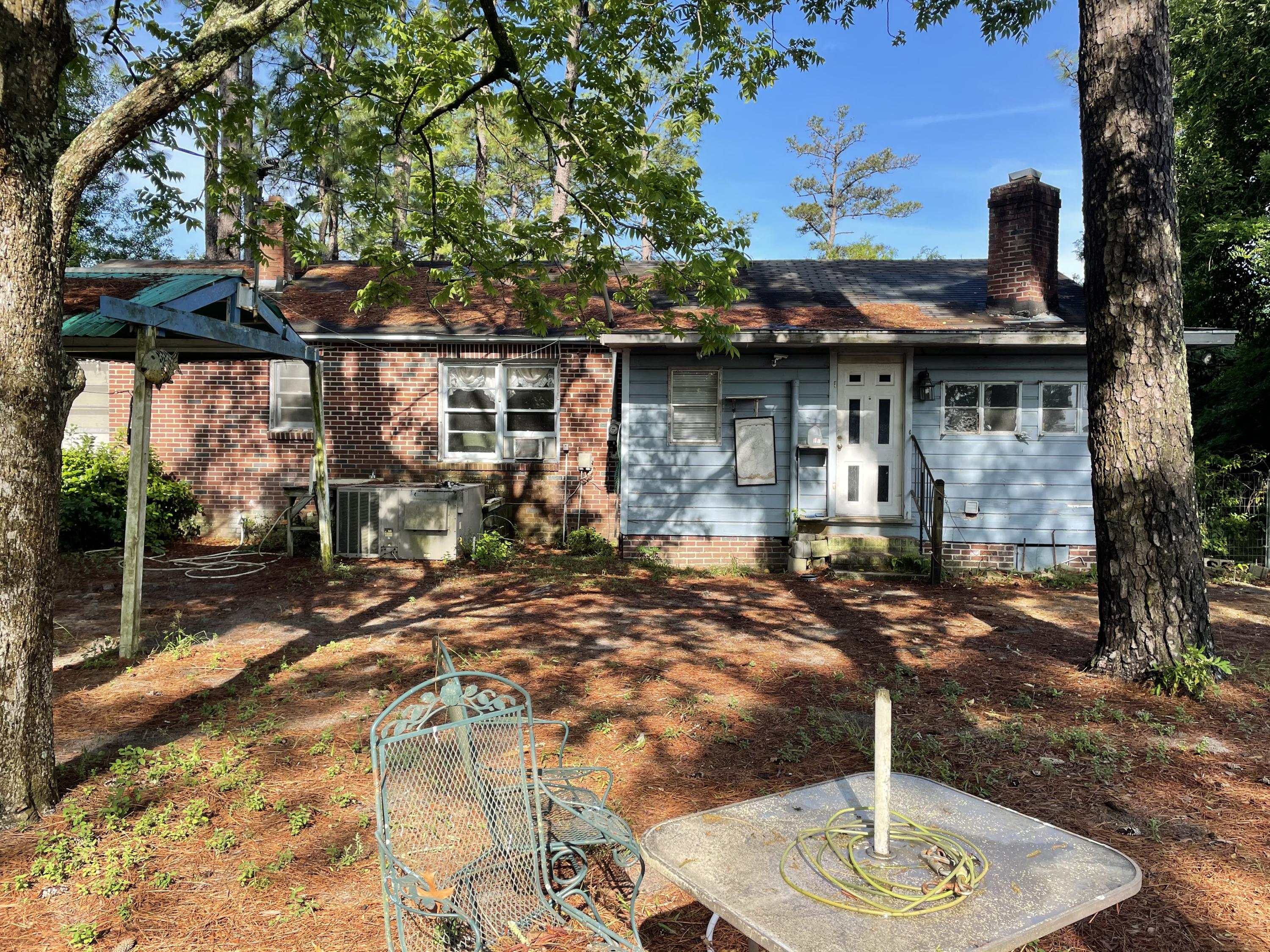 320 George Street Walterboro, SC 29488 - Photo 1 of 3 IMG_1112