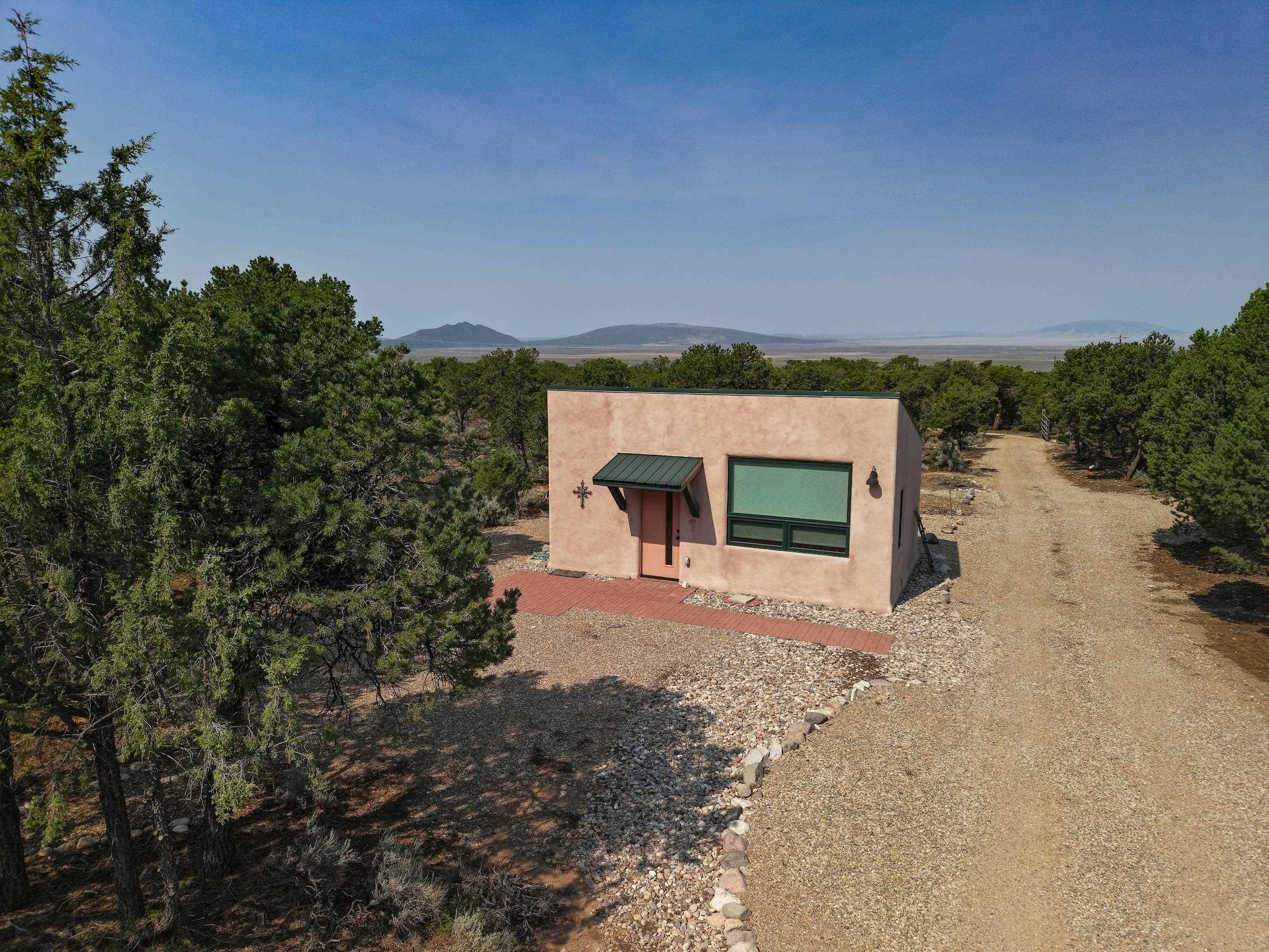 21 Two Rock Road Questa, NM 87556 - Photo 15 of 24 Gallery Image 15