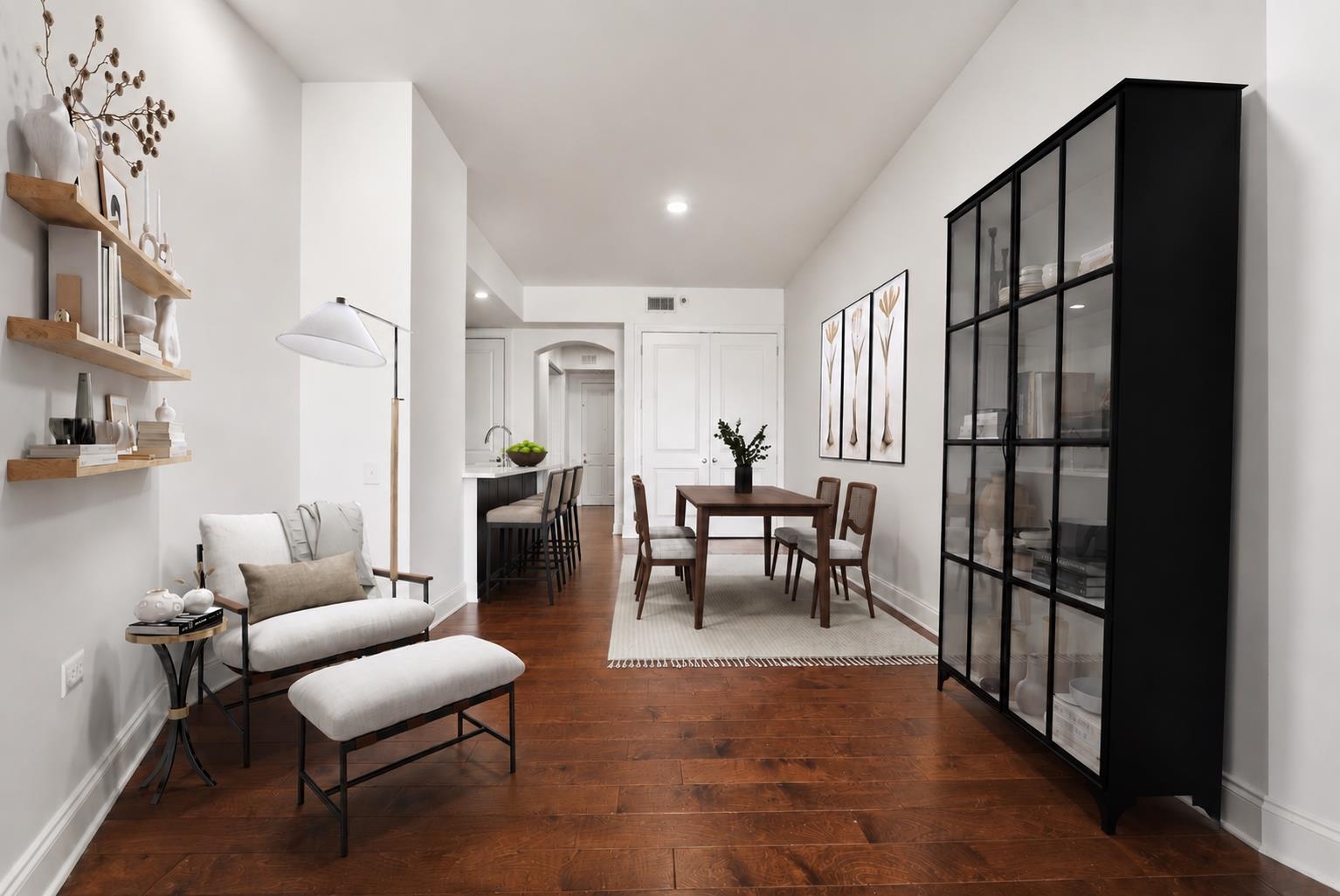 717 Riverside Drive, Unit 504 Memphis, TN 38103 - Photo 12 of 40 photo has been virtually staged