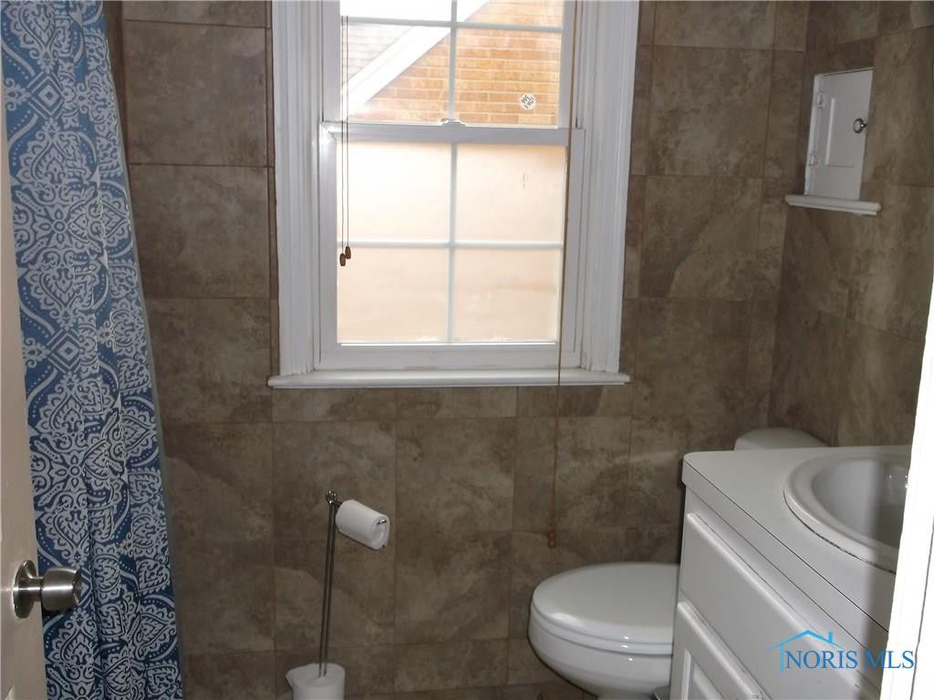 3642 Bowen Road Toledo, OH 43613 - Photo 12 of 20 Gallery Image 12