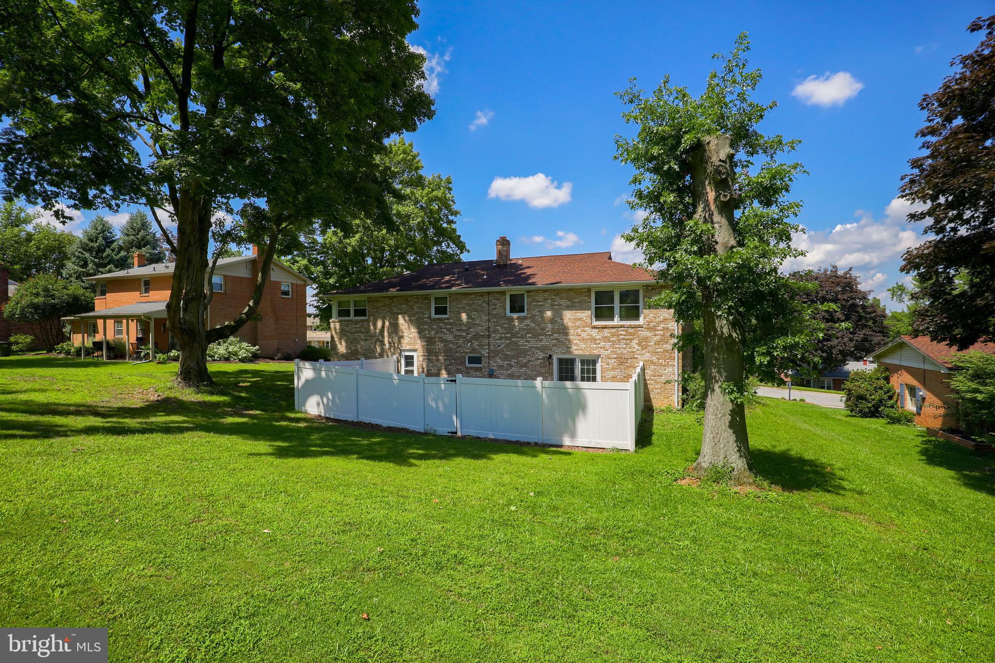 2650 Hartford Road York, PA 17402 - Photo 2 of 43 Gallery Image 2
