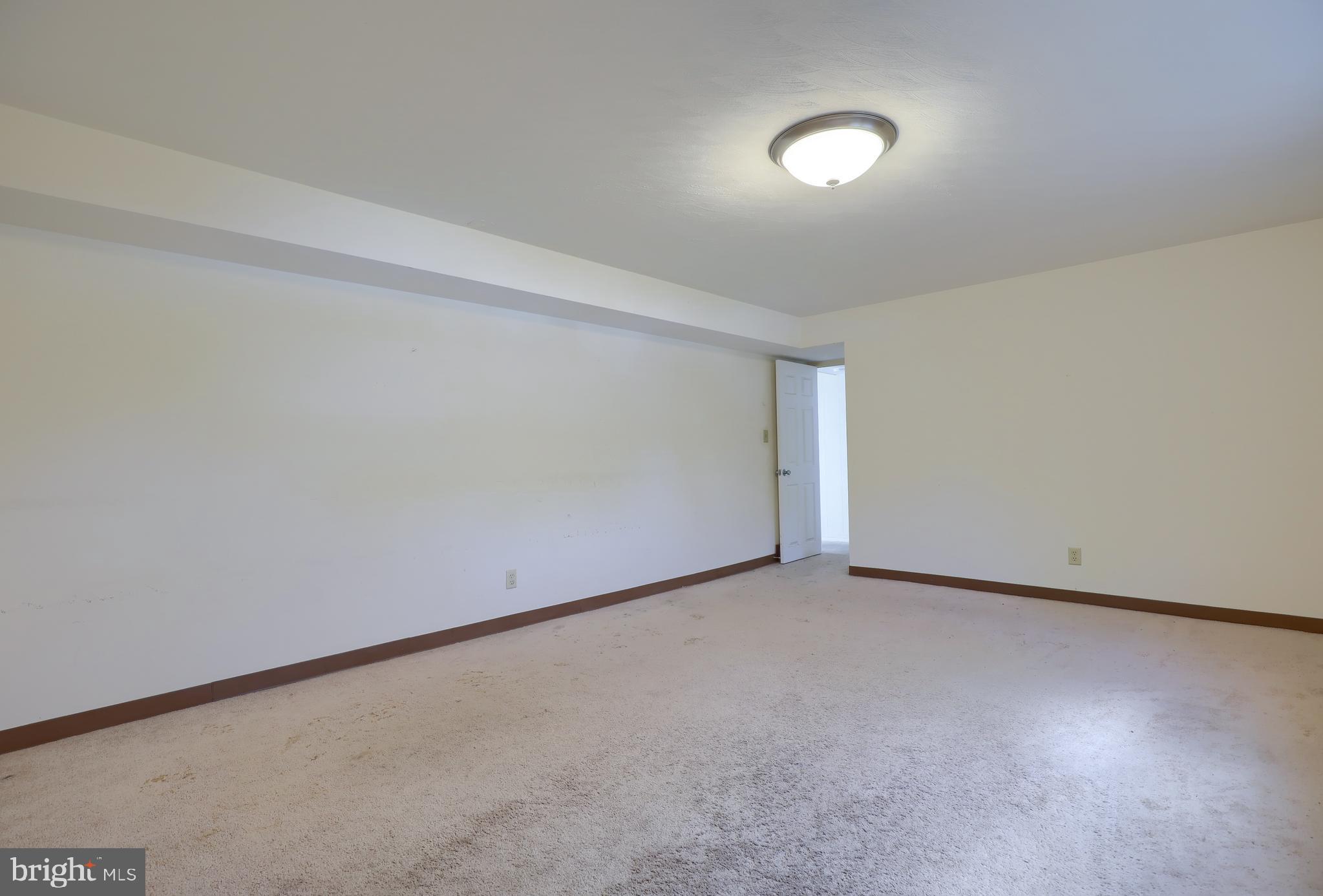 2650 Hartford Road York, PA 17402 - Photo 18 of 43 Gallery Image 18