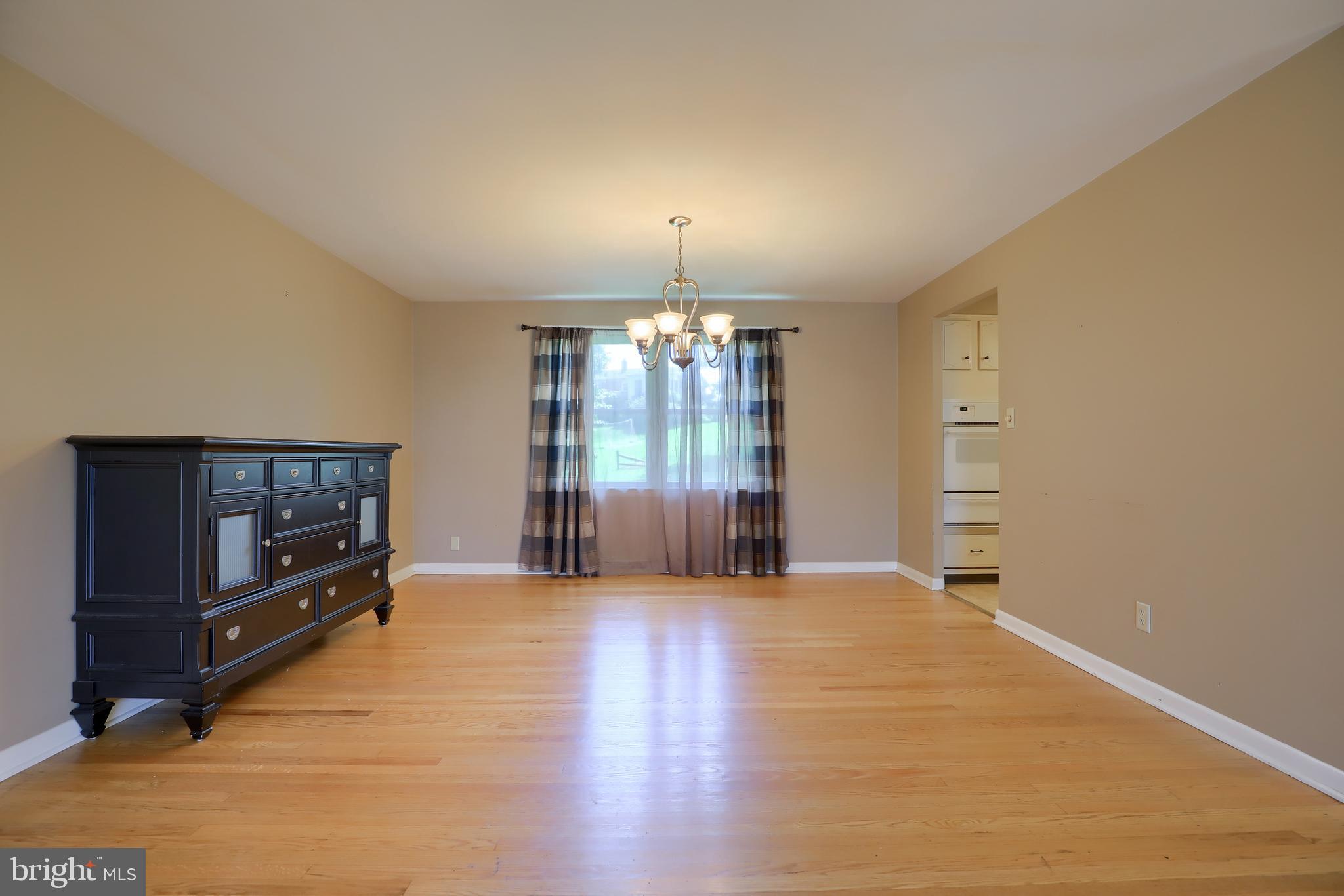2650 Hartford Road York, PA 17402 - Photo 3 of 43 Gallery Image 3