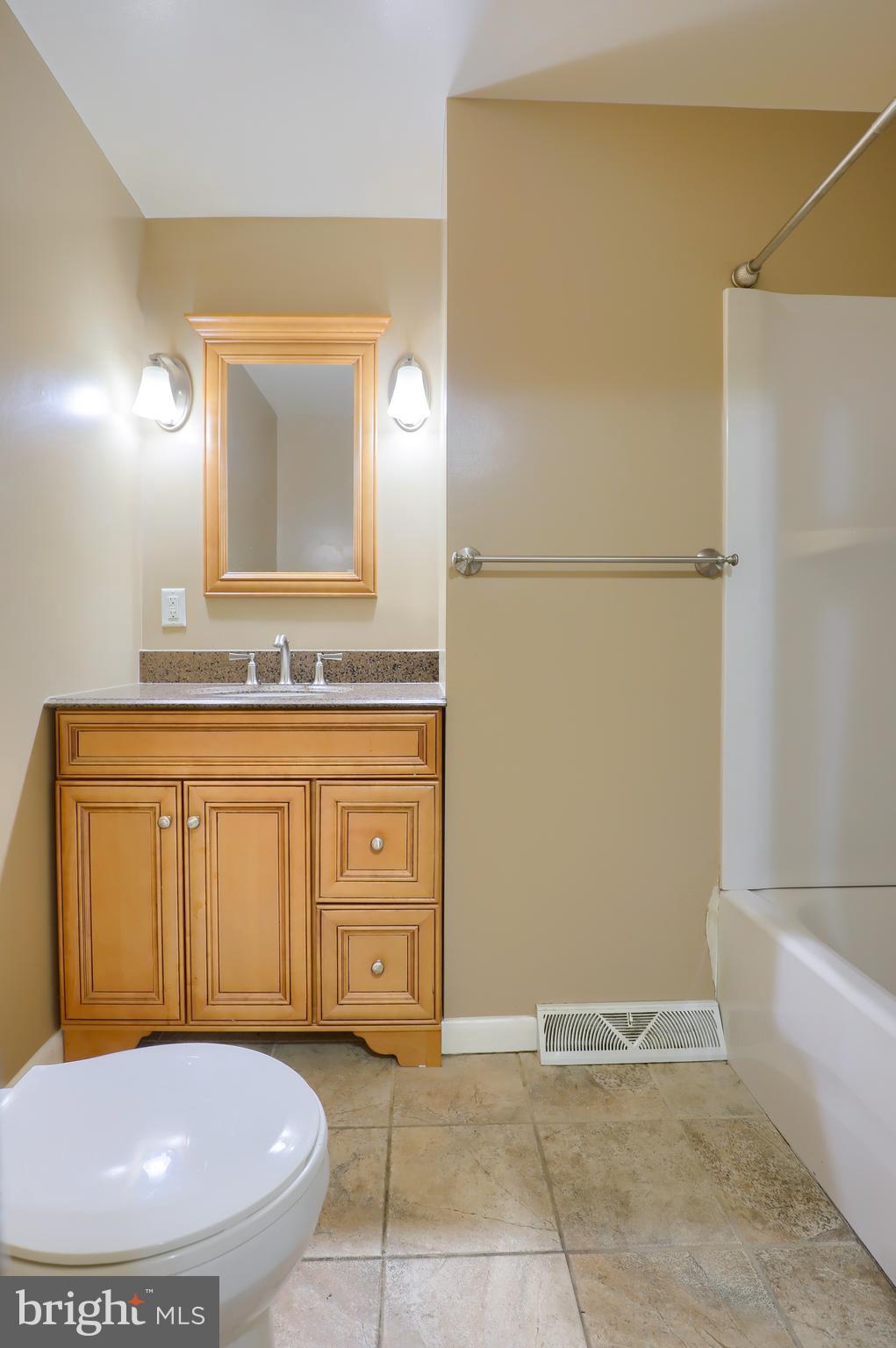 2650 Hartford Road York, PA 17402 - Photo 26 of 43 Gallery Image 26