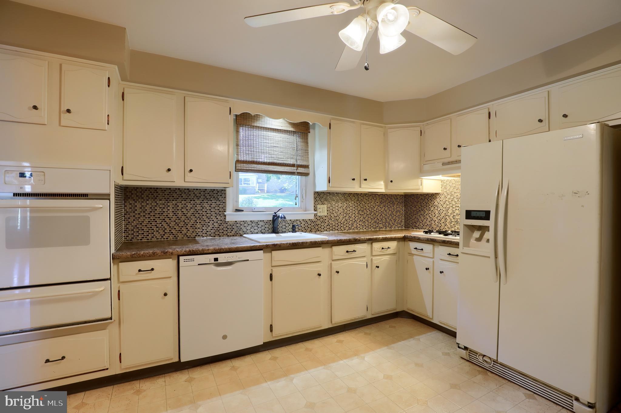 2650 Hartford Road York, PA 17402 - Photo 9 of 43 Gallery Image 9