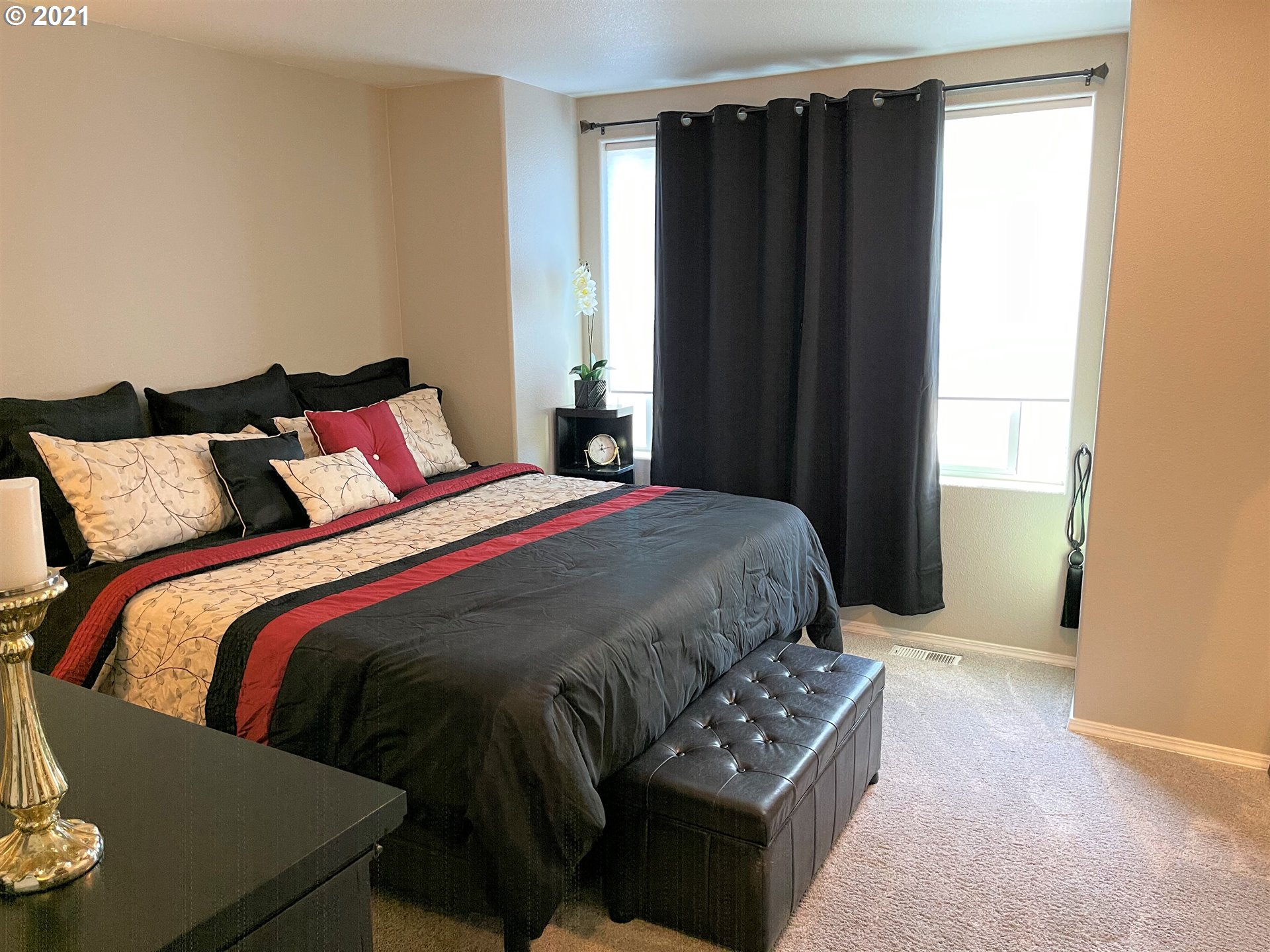 13960 Southwest Scholls Ferry Road, Unit 102 Beaverton, OR 97007 - Photo 16 of 20 Gallery Image 16