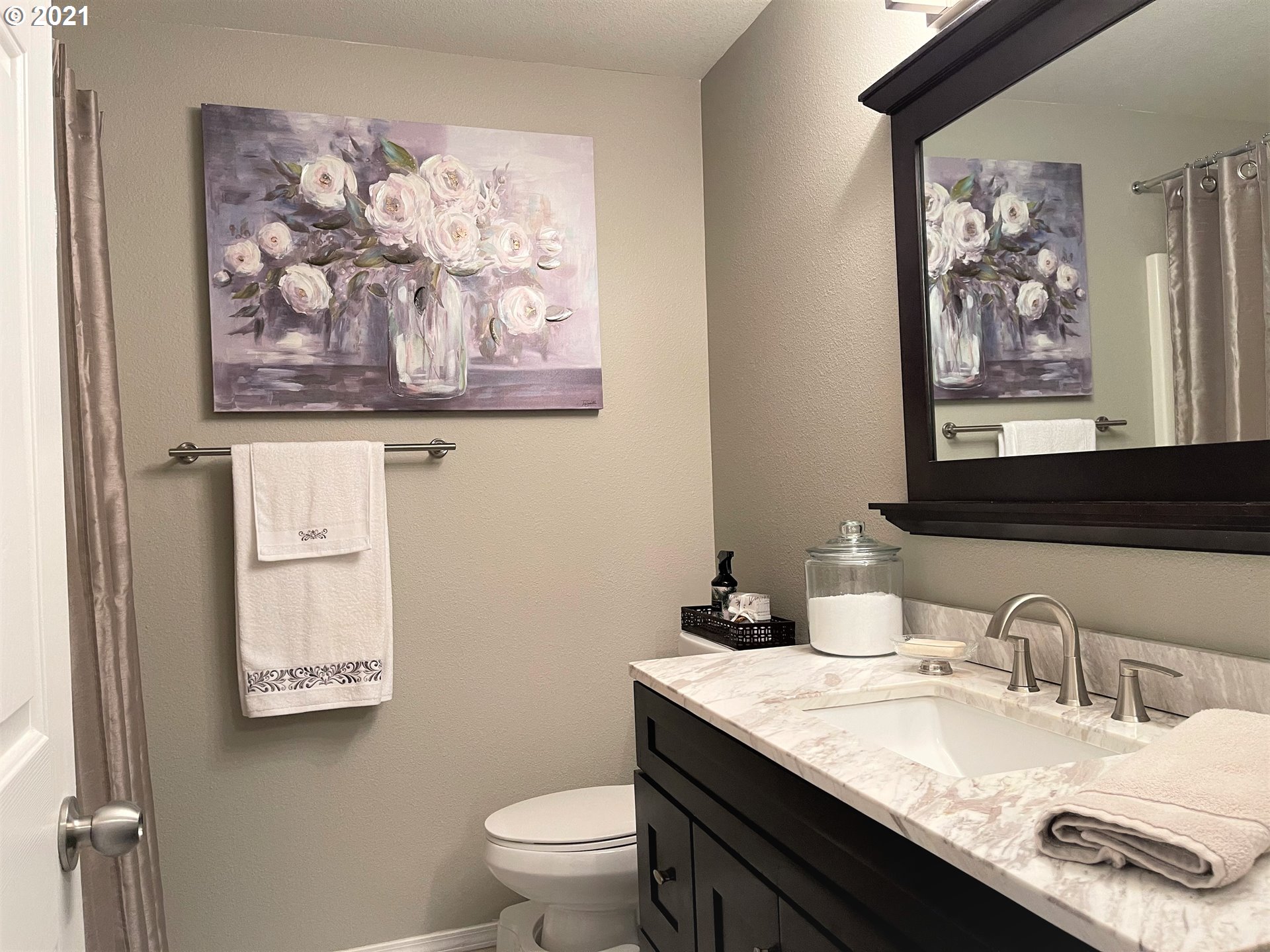 13960 Southwest Scholls Ferry Road, Unit 102 Beaverton, OR 97007 - Photo 18 of 20 Gallery Image 18