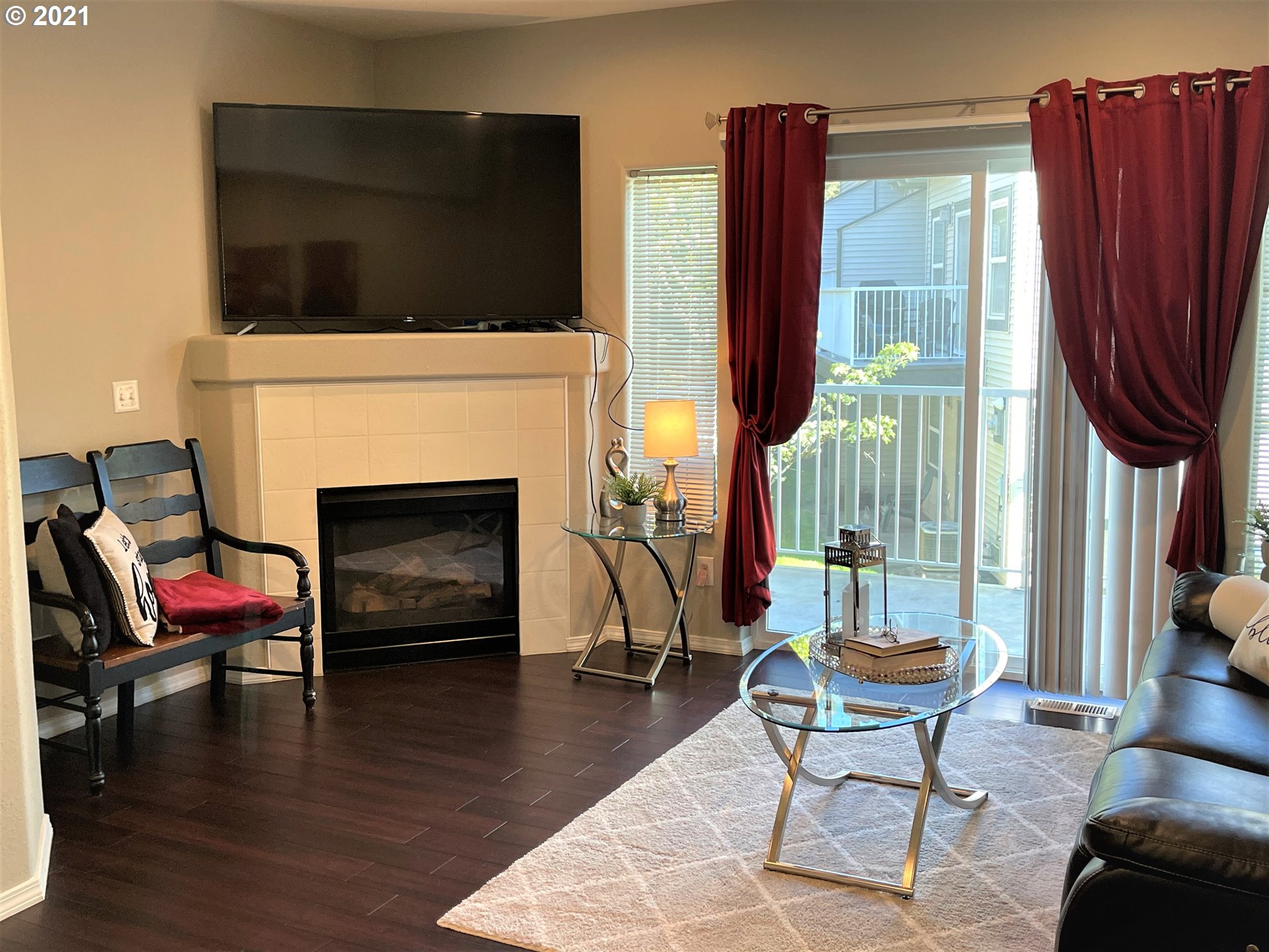 13960 Southwest Scholls Ferry Road, Unit 102 Beaverton, OR 97007 - Photo 4 of 20 Gallery Image 4