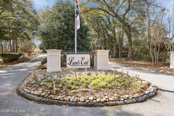 $750,000 | 241 Windjammer West, Emerald Isle, NC 28594