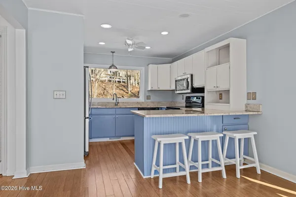 $750,000 | 241 Windjammer West, Emerald Isle, NC 28594
