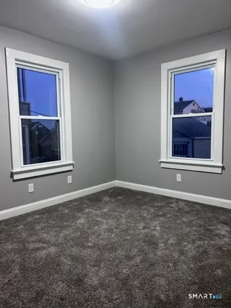 $1,950 | 183 Hawley Avenue, Unit 1, Bridgeport, CT 06606