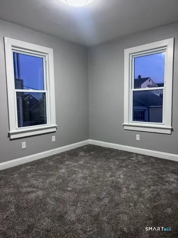 $1,950 | 183 Hawley Avenue, Unit 1, Bridgeport, CT 06606