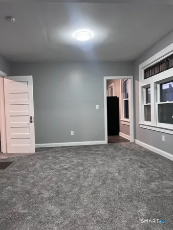 $1,950 | 183 Hawley Avenue, Unit 1, Bridgeport, CT 06606