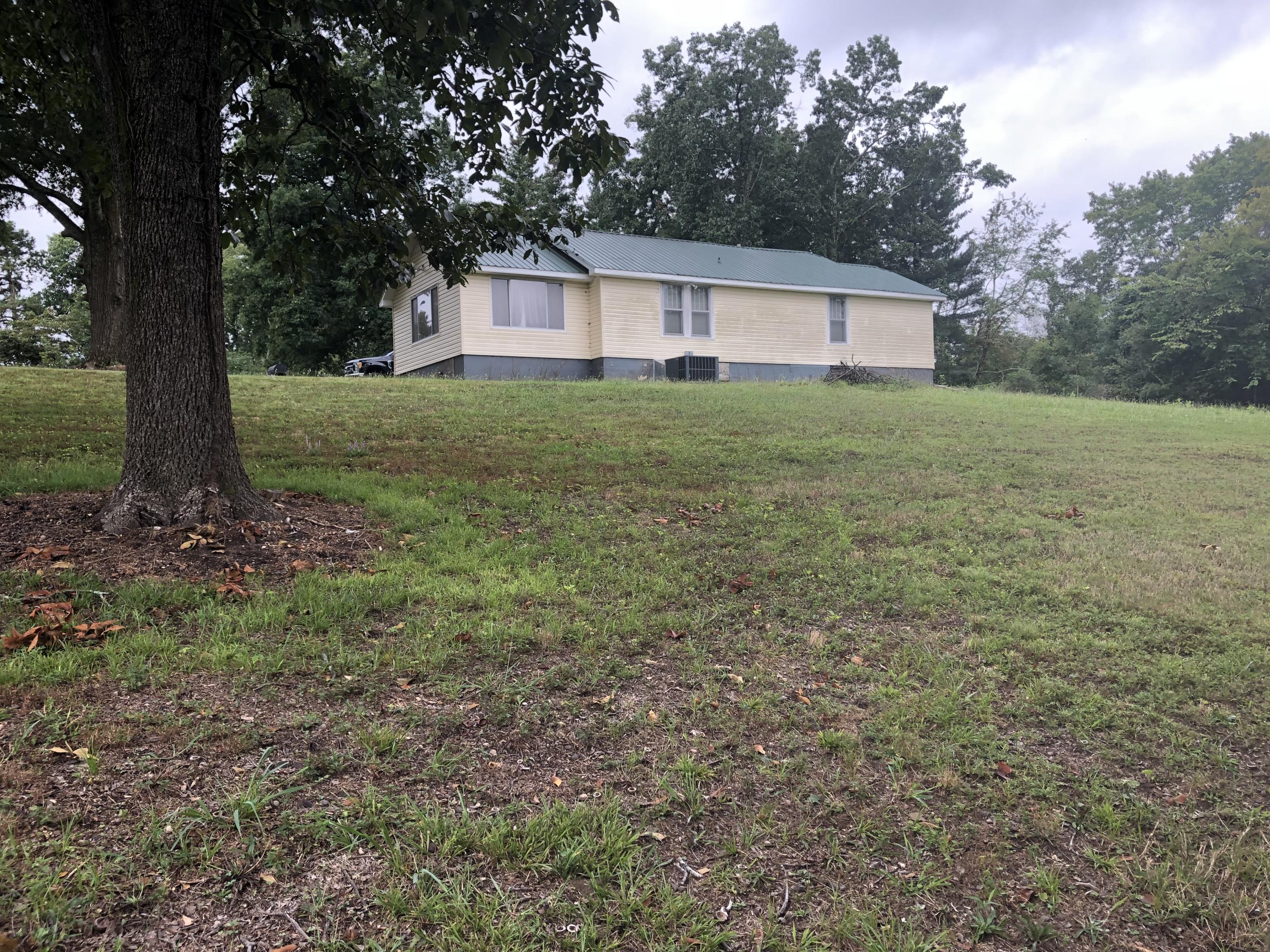 204 Hogan Road Rossville, GA 30741 - Photo 3 of 16 hogan1