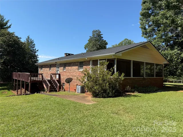 $650,000 | 26 Bell Lane, Columbus, NC 28722