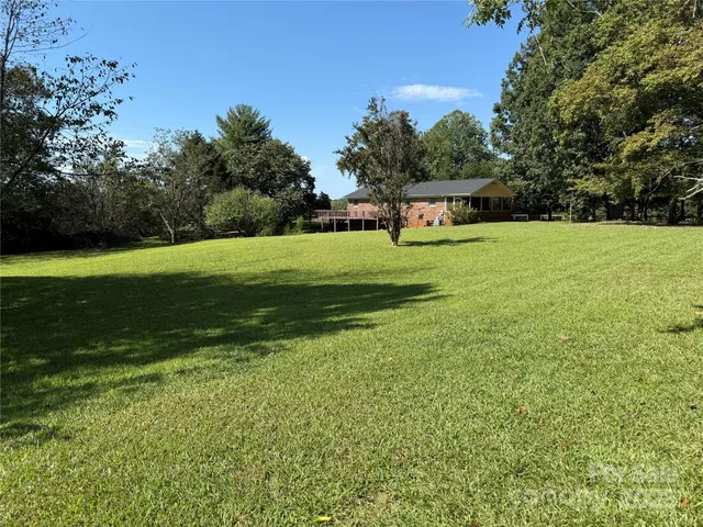 $650,000 | 26 Bell Lane, Columbus, NC 28722