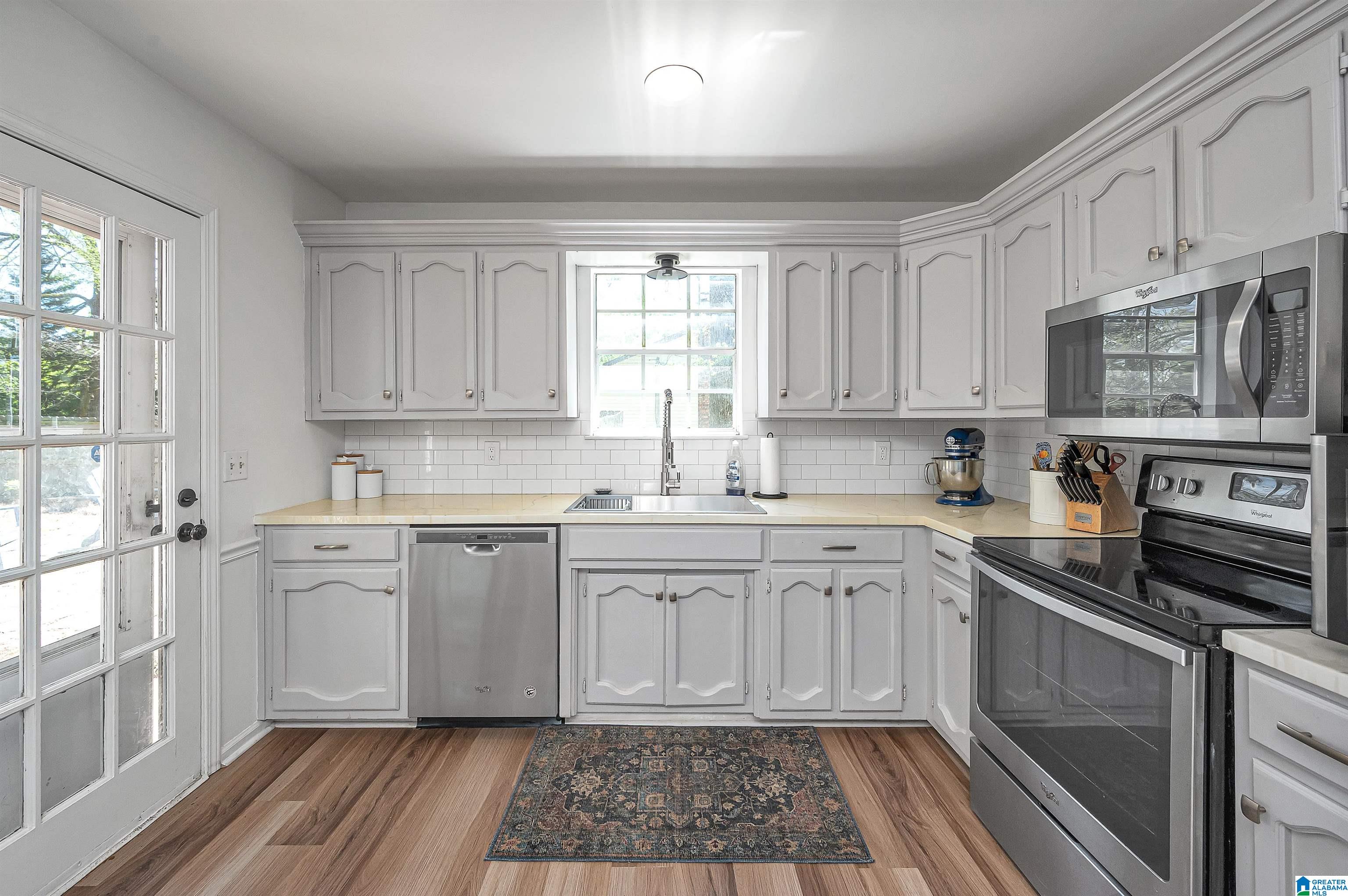 4035 Sherborne Road Birmingham, AL 35210 - Photo 10 of 40