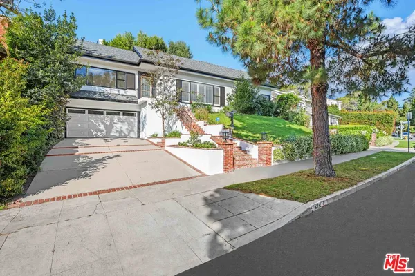 $11,995 | Dalehurst Avenue, Los Angeles, CA 90024