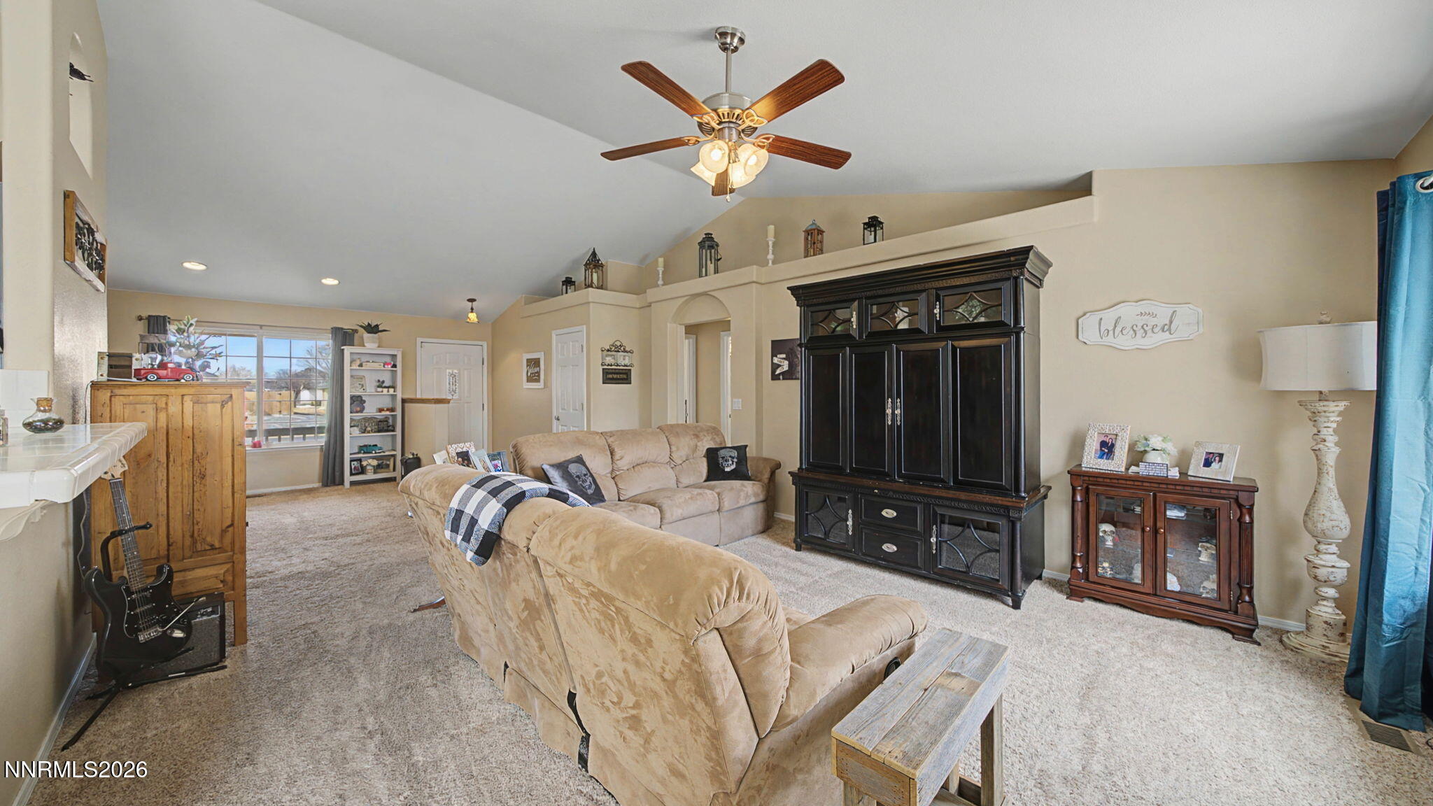 906 Julia Lane Fernley, NV 89408 - Photo 13 of 49 13-06_DSC09018-Edit