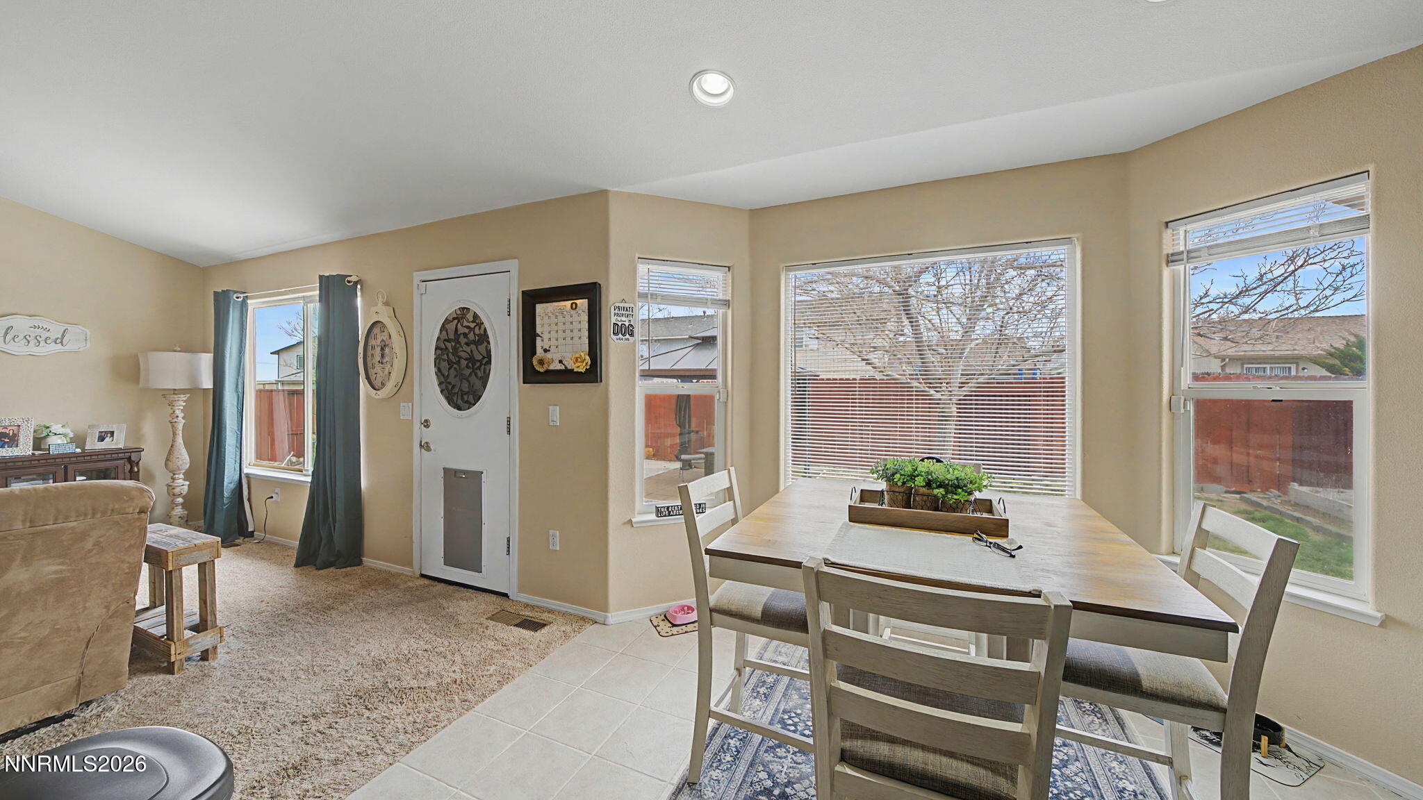 906 Julia Lane Fernley, NV 89408 - Photo 18 of 49 18-12_DSC09048-Edit