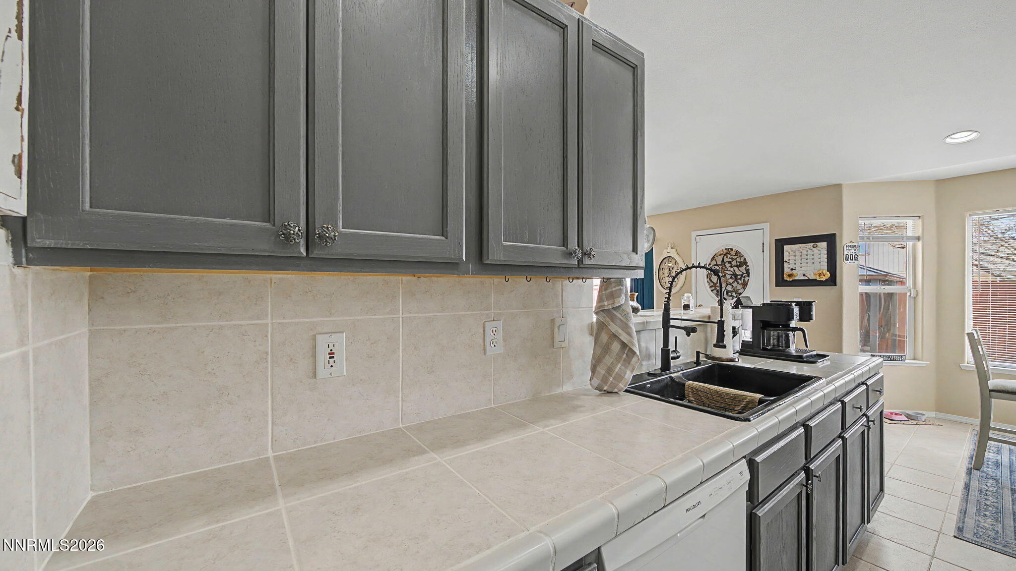 906 Julia Lane Fernley, NV 89408 - Photo 20 of 49 20-14_DSC09058-Edit