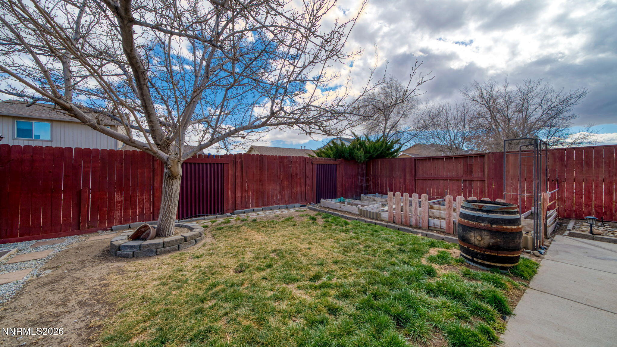 906 Julia Lane Fernley, NV 89408 - Photo 47 of 49 47-DSC09166-Edit