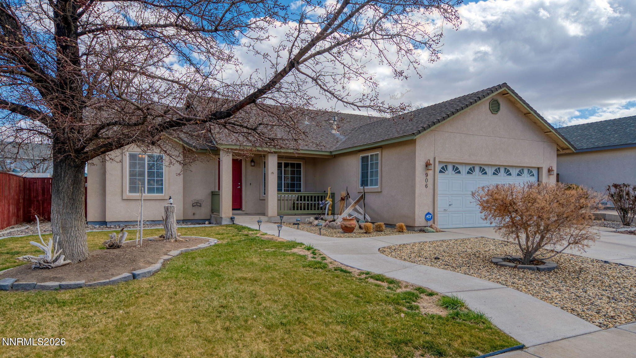 906 Julia Lane Fernley, NV 89408 - Photo 6 of 49 6-DSC08976-Edit