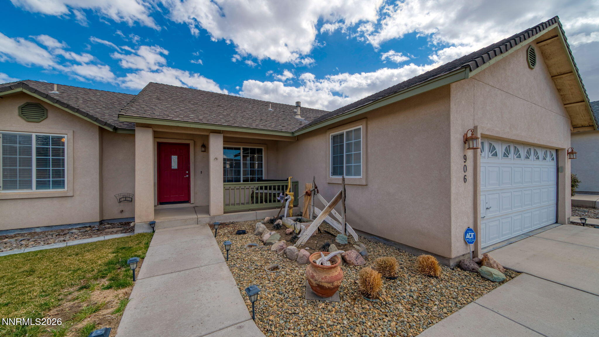 906 Julia Lane Fernley, NV 89408 - Photo 7 of 49 7-DSC08981-Edit