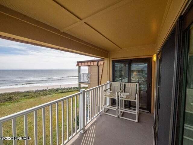 1866 New River Inlet Road, Unit 3404 North Topsail Beach, NC 28460 - Photo 16 of 27 Covered Deck