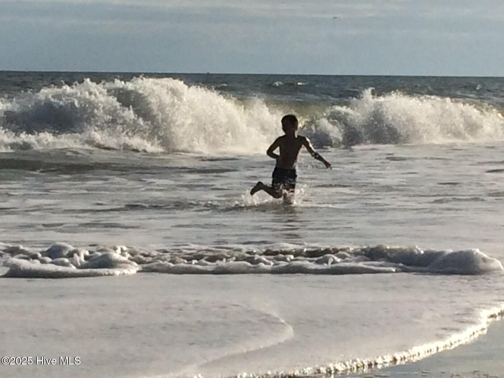 1866 New River Inlet Road, Unit 3404 North Topsail Beach, NC 28460 - Photo 22 of 27 Waves