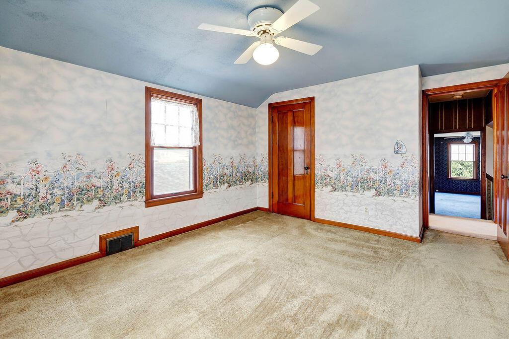 4915 Sawmill Road Columbus, OH 43235 - Photo 25 of 37 3rd Bedroom