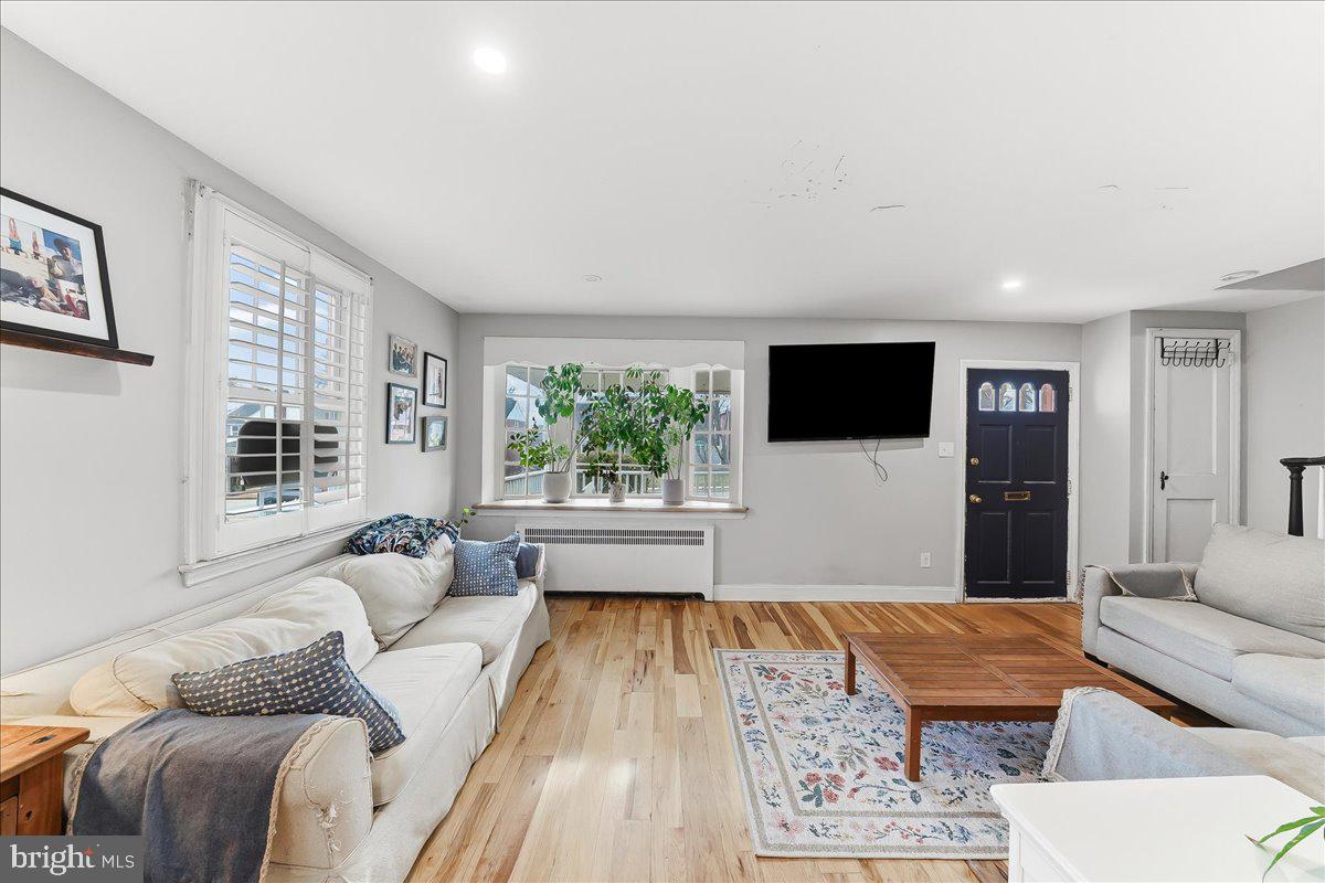601 Willowbrook Road Havertown, PA 19083 - Photo 3 of 25 a living room with furniture and a flat screen tv