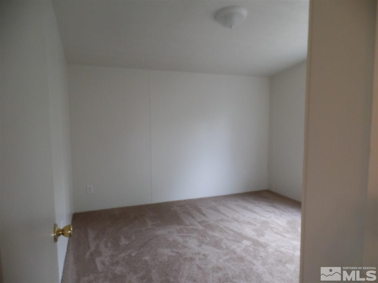 1055 Chisholm Trail Reno, NV 89506 - Photo 8 of 9 a view of room