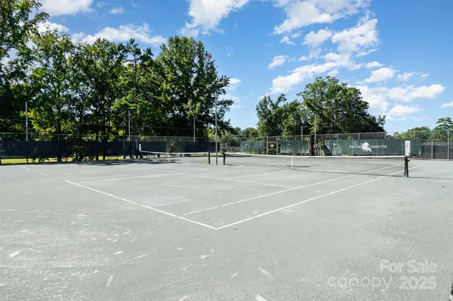 a view of a tennis court