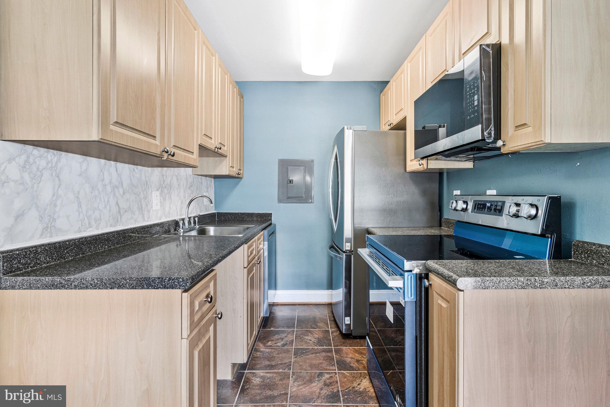 1005 Chillum Road, Unit 207 Hyattsville, MD 20782 - Photo 14 of 25 Appliances View