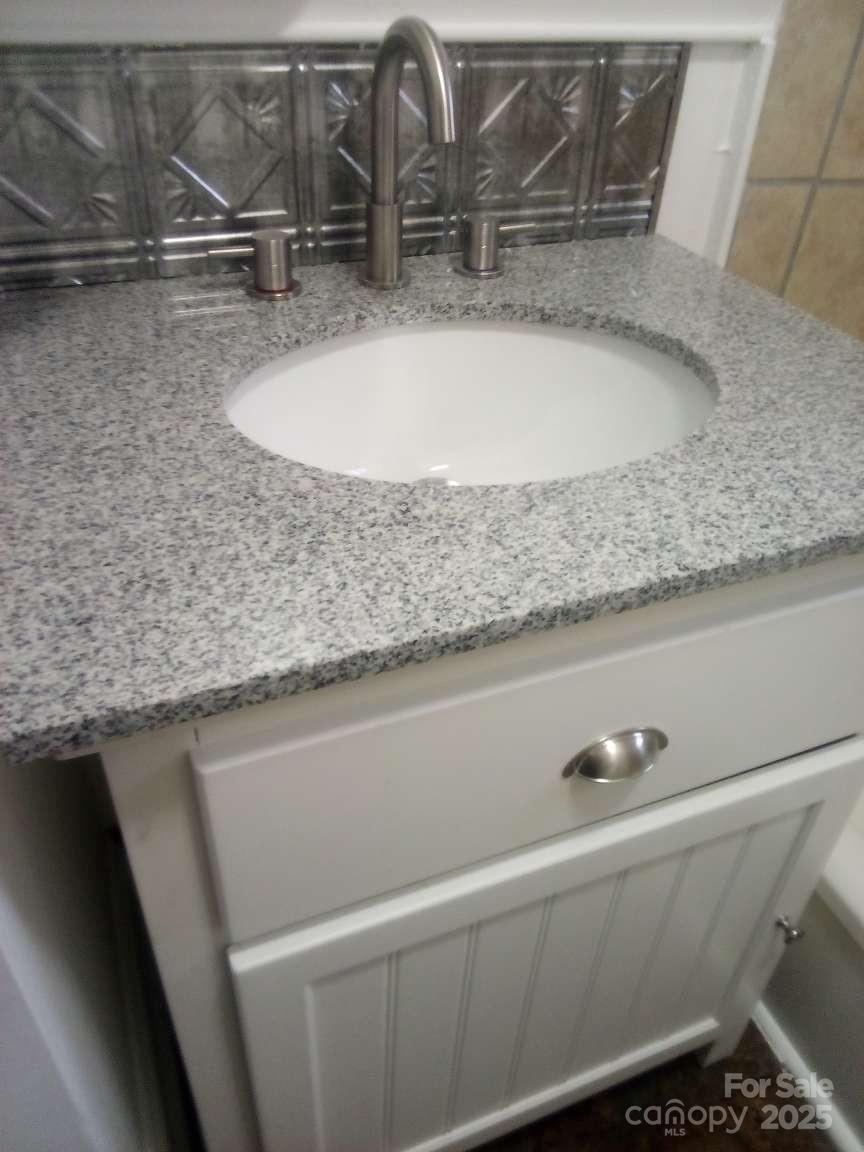 358 North Cleghorn Street Rutherfordton, NC 28139 - Photo 19 of 24