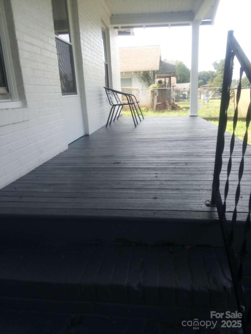 358 North Cleghorn Street Rutherfordton, NC 28139 - Photo 3 of 24