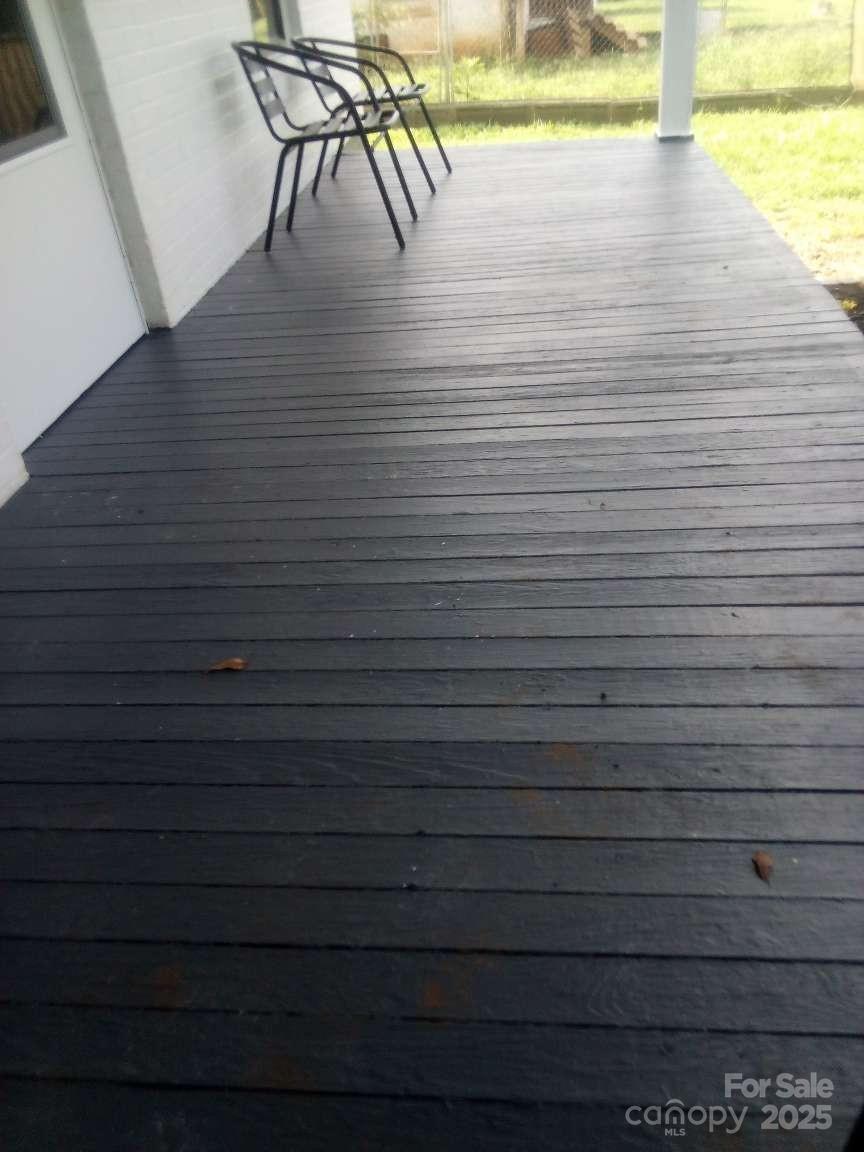 358 North Cleghorn Street Rutherfordton, NC 28139 - Photo 5 of 24