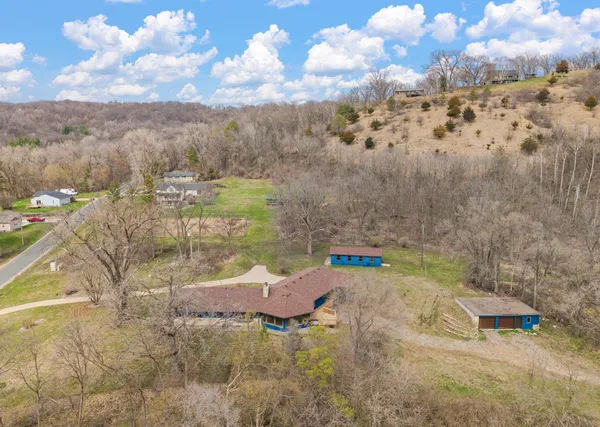 $798,000 | 27096 Sevastopol Road, Red Wing, MN 55066