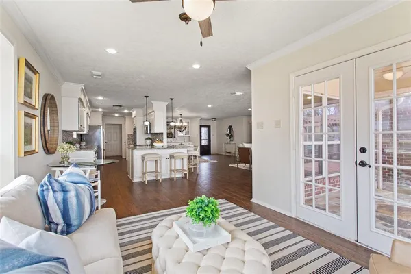 $795,000 | 22766 Diamond Bay Drive, Frankston, TX 75763