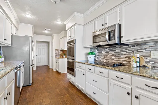 $795,000 | 22766 Diamond Bay Drive, Frankston, TX 75763