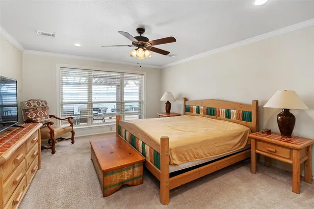 $795,000 | 22766 Diamond Bay Drive, Frankston, TX 75763