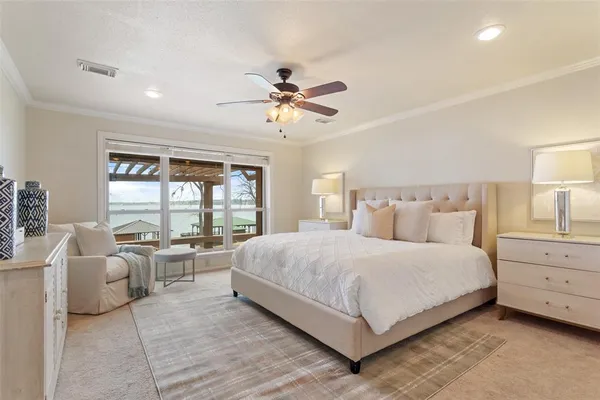$795,000 | 22766 Diamond Bay Drive, Frankston, TX 75763