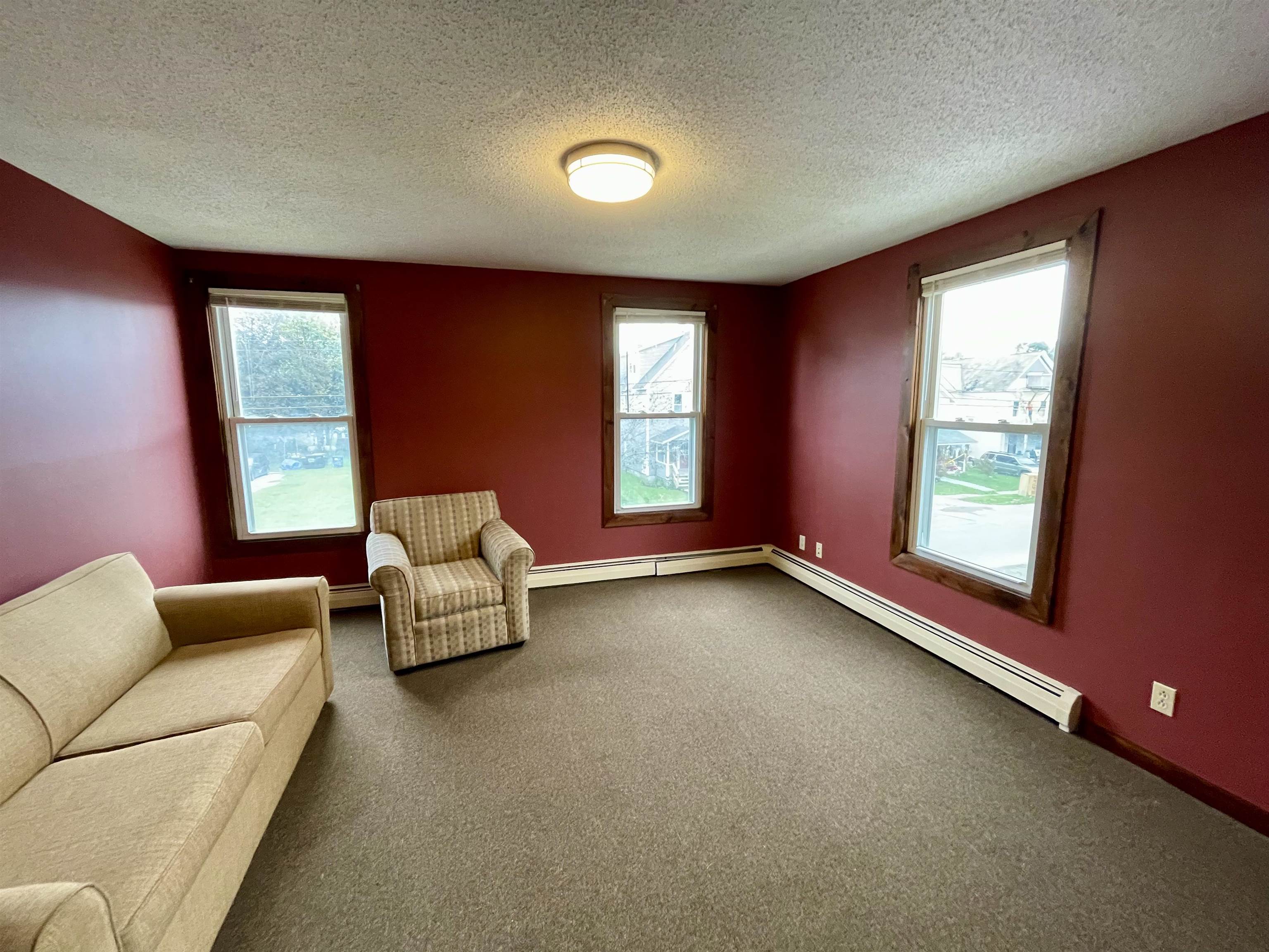 47 Cleveland Avenue Rutland, VT 05701 - Photo 7 of 18