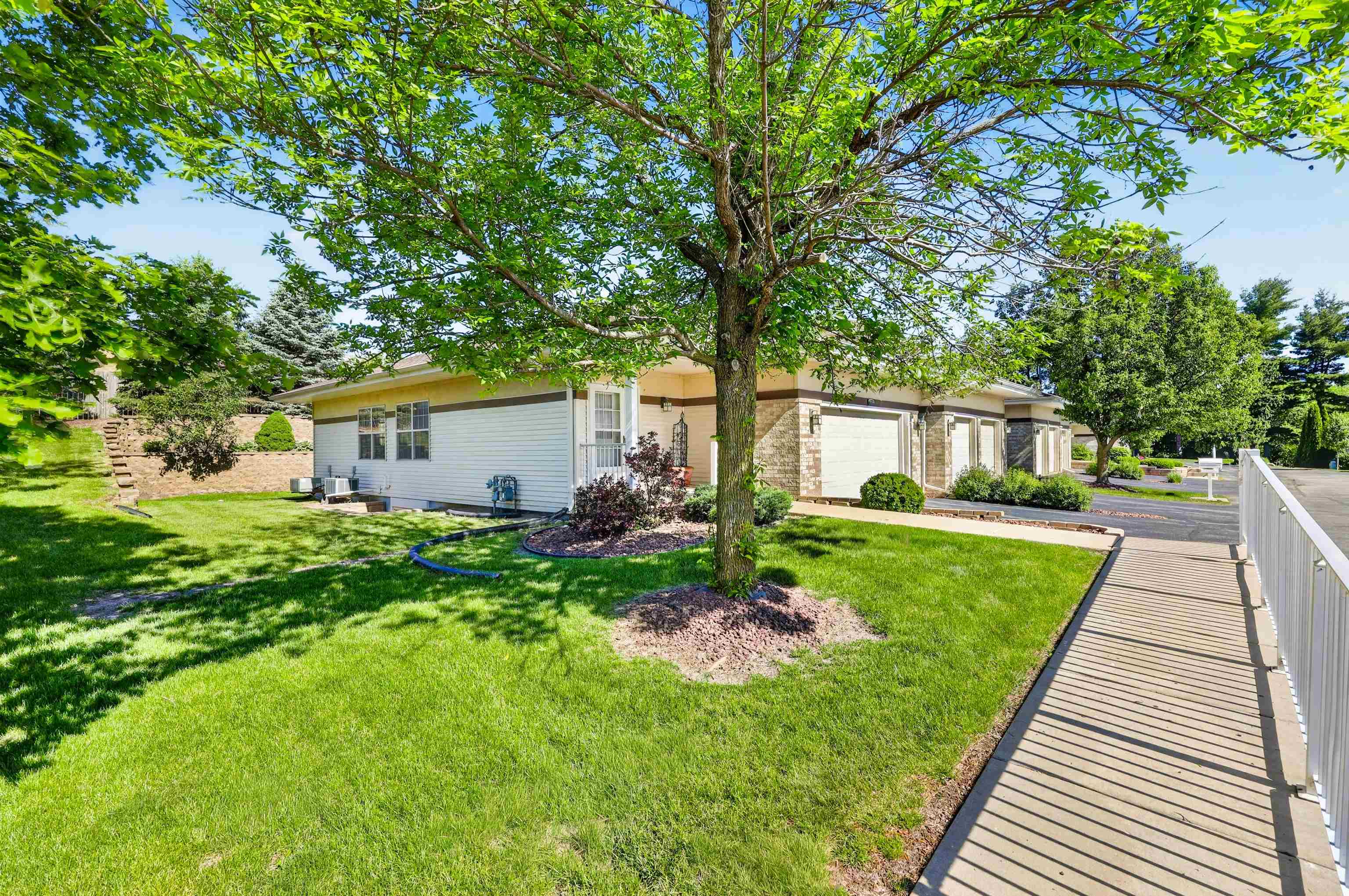 672 Clardell Drive Sun Prairie, WI 53590 - Photo 32 of 43